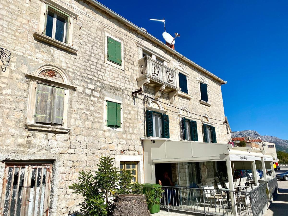 Sunny Apartment By The Beach Kaštel Štafilić Exterior foto