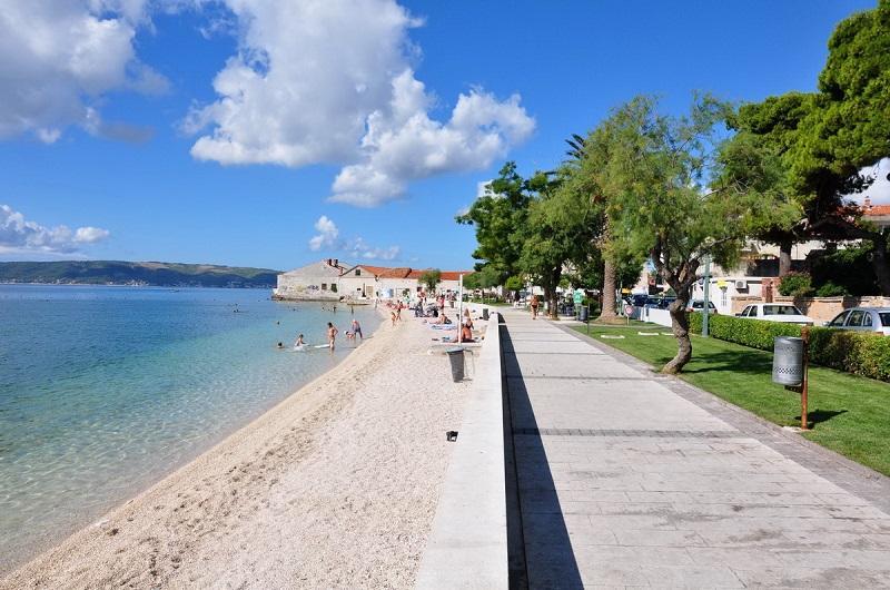 Sunny Apartment By The Beach Kaštel Štafilić Exterior foto